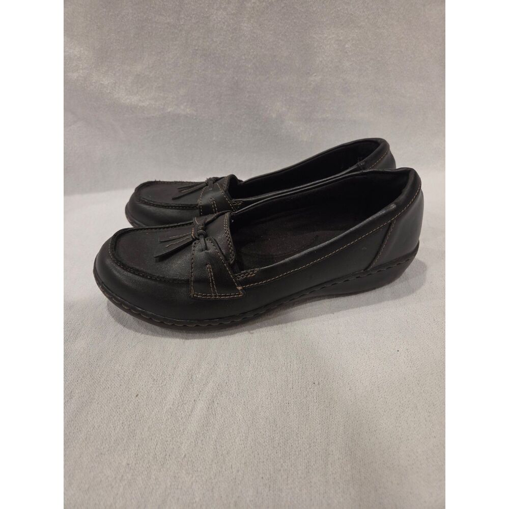 Clarks Women's Ashland Bubble Black Leather Tassel Loafers Size 9.5 - Picture 2 of 8